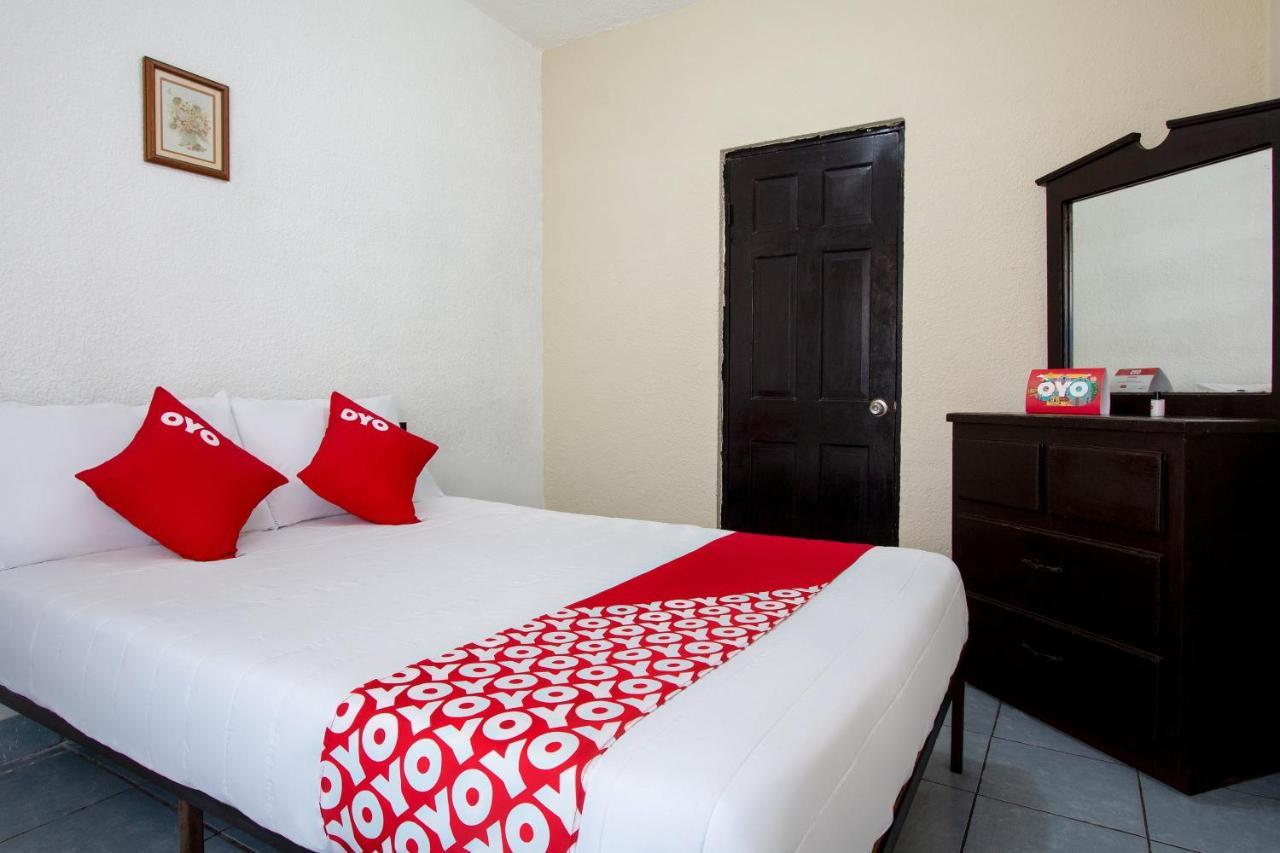 Oyo Casa De Huespedes San Jose Hotel Гуаймас Екстериор снимка