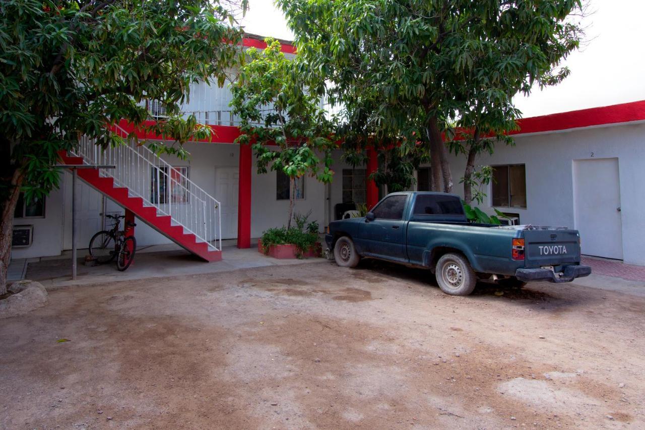 Oyo Casa De Huespedes San Jose Hotel Гуаймас Екстериор снимка