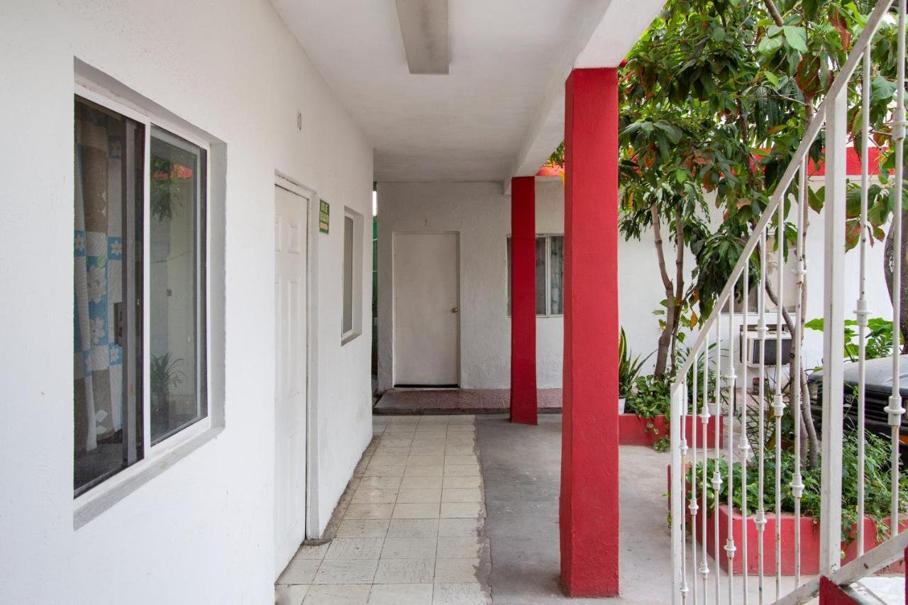 Oyo Casa De Huespedes San Jose Hotel Гуаймас Екстериор снимка